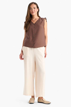 Regular Fit Cep Detaylı Geniş Paça Pantolon
