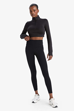 Defacto W0343 Siyah DeFactoFit Slim Fit Dar Kesim Fermuarlı Dik Yaka İçi Yumuşak Tüylü Esnek Kumaş Uzun Kollu Tişört