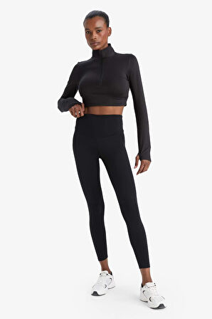 DeFactoFit Slim Fit Dar Kesim Fermuarlı Dik Yaka İçi Yumuşak Tüylü Esnek Kumaş Uzun Kollu Tişört