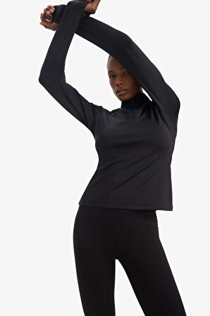 DeFactoFit Standart Fit Dik Yaka Fermuarlı İçi Yumuşak Tüylü Sporcu Uzun Kollu Tişört