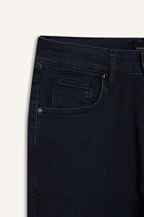 DeFacto Sergio Regular Fit Normal Kalıp Normal Bel Boru Paça Jean Pantolon F2371AX25SPNM83