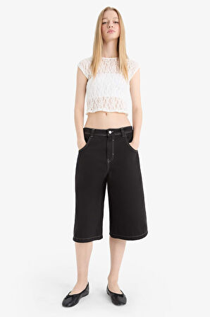 DeFacto Coool Fitted Crop Dantel Kısa Kollu Beyaz Bluz F1778AX25SMWT32