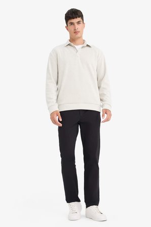 DeFacto Regular Fit Polo Yaka Yarım Fermuarlı Fitilli Kadife Sweatshirt E9410AX25AUBG672