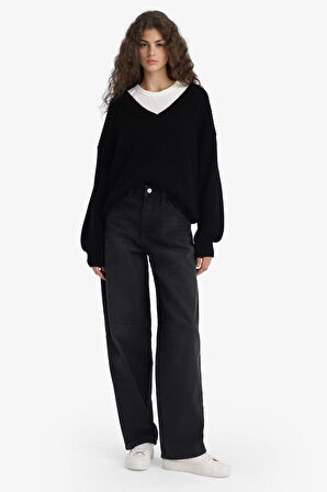 Oversize Geniş Kalıp V Yaka Triko Kazak