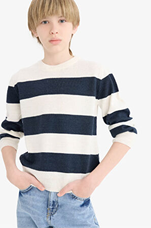 Erkek Çocuk Bisiklet Yaka Çizgili Triko Kazak 