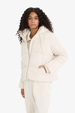 Regular Fit Kapüşonlu Mont