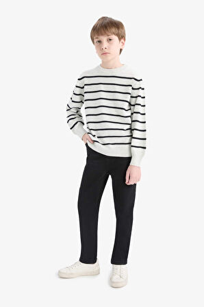 Erkek Çocuk Bisiklet Yaka Çizgili Triko Kazak