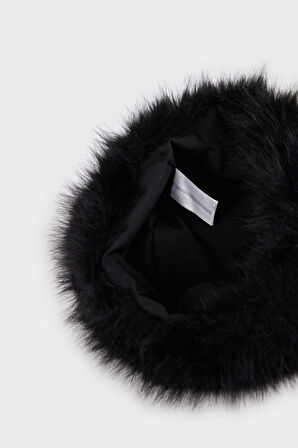 Kadın Pamuklu Pelüş Şapka