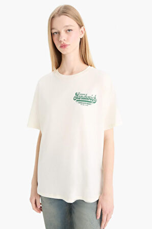 DeFacto Coool Oversize Geniş Kalıp Bisiklet Yaka Sırt Baskılı Kısa Kollu Tişört F2645AX25SMER103