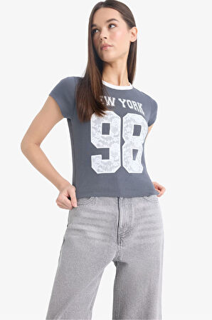 DeFacto Coool Fitted Bisiklet Yaka Baskılı Ribana Kısa Kollu Tişört F1446AX25SPAR58