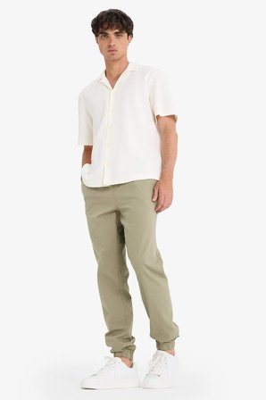 DeFacto %100 Pamuk Kargo Jogger Pantolon Üç Cepli E0834AX25SMKH465
