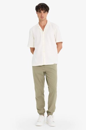 DeFacto %100 Pamuk Kargo Jogger Pantolon Üç Cepli E0834AX25SMKH465