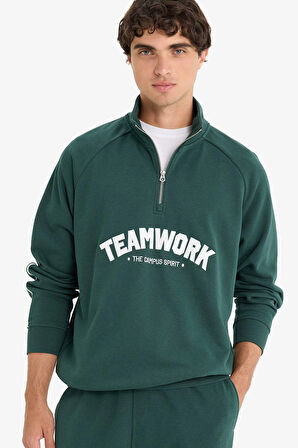 Defacto F0115 Yeşil Boxy Fit Dik Yaka Yarım Fermuarlı Baskılı Sweatshirt