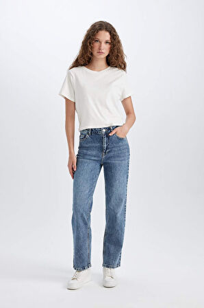 DeFacto Comfort Straight Yüksek Bel Bilek Boy Jean Yıkamalı Pantolon D8155AX24WNNM28