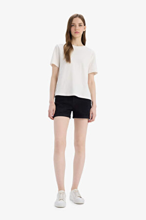 DeFacto Yüksek Bel Düz Paça Jean Şort E0699AX25SMNM40