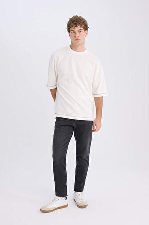 Slim Tapered Fit Dar Kalıp Normal Bel Daralan Paça Jean Pantolon