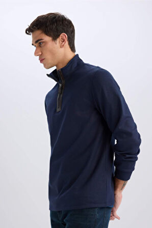 Regular Fit Dik Yaka Yarım Fermuarlı Basic Düz Sweatshirt