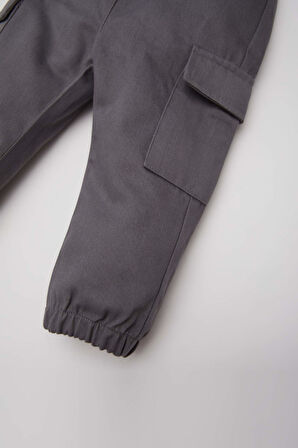 DeFacto Erkek Bebek Beli Paçası Lastikli Cepli Gabardin Pantolon E2010A525SPGR452