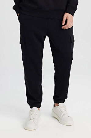 DeFacto Regular Fit Jogger Eşofman Altı Basic Düz Kargo Cepli Lastikli Paça D5252AX25SPBK81