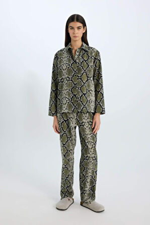 DeFacto Fall in Love Pijama Takım Poplin Yılan Derisi Desenli Uzun Kollu Üst Esnek Belli Uzun Alt E3849AX24WNBK27