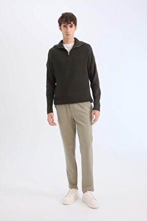 DeFacto Standart Fit Dik Yaka Fermuarlı Triko Kazak D4209AX24WNKH468