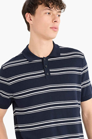 DeFacto Regular Fit Polo Yaka Çizgili Kısa Kollu Yumuşak Tuşeli Triko Tişört E2665AX25SPNV64