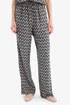 DeFacto Regular Fit Desenli Esnek Belli Düz Paça Pantolon D8844AX25SPNV135