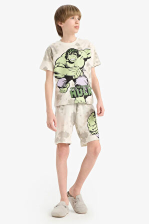 DeFacto Erkek Çocuk Marvel Comics Pijama Takımı Kısa Kollu Üst Beli Lastikli Şort E0344A825SMER188