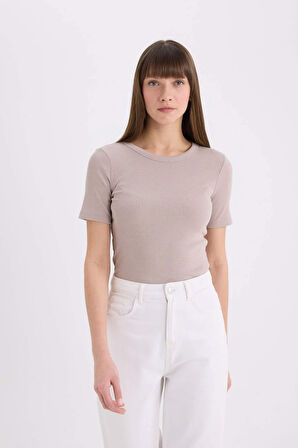 Slim Fit Dar Kesim Bisiklet Yaka Fitilli Kaşkorse Basic Düz Kısa Kollu Tişört