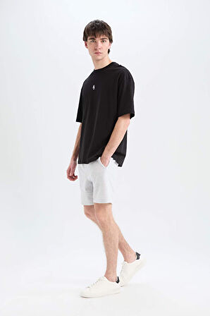 Slim Fit Dar Kesim Dar Paça Şort