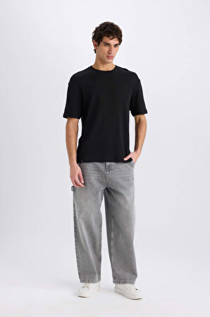 DeFacto Boxy Fit Bisiklet Yaka Kısa Kollu Siyah Tişört E1161AX25SMBK81