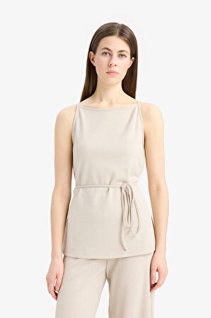 DeFacto Regular Fit Kayık Yaka Bağcıklı Pike Kolsuz Bluz	 E5778AX25SPBG187