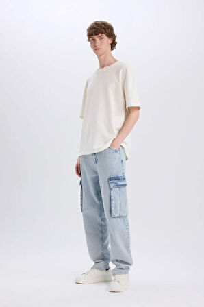 DeFacto %100 Pamuk Relax Fit Rahat Kesim Geniş Paça Kargo Cepli Jean Pantolon D7274AX25SPNM63