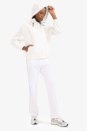 DeFactoFit Su İtici Regular Fit Kapüşonlu Yağmurluk