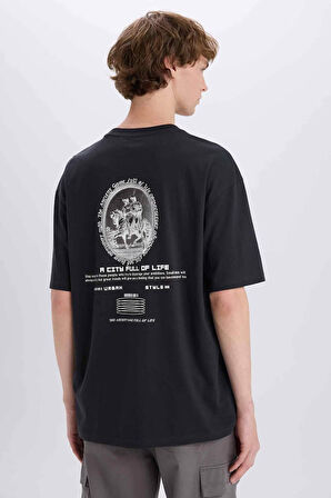 DeFacto %100 Pamuk Boxy Fit Bisiklet Yaka Sırt Baskılı Kısa Kollu Tişört E4544AX25SMAR221