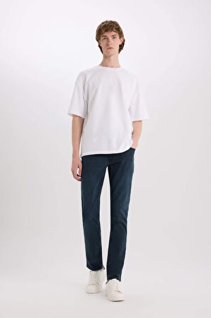 DeFacto Pedro Slim Fit Dar Kalıp Normal Bel Dar Paça Jean Pantolon R8791AZ25SPNM83