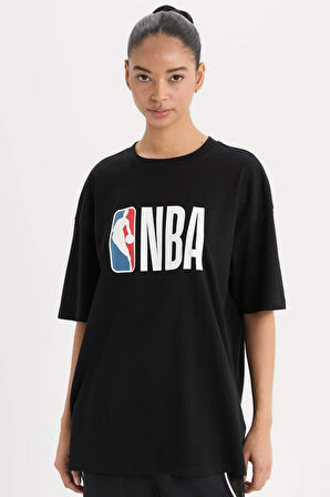 DeFactoFit NBA Wordmark Boxy Fit Bisiklet Yaka Kısa Kollu Tişört