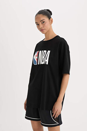 DeFactoFit NBA Wordmark Boxy Fit Bisiklet Yaka Kısa Kollu Tişört