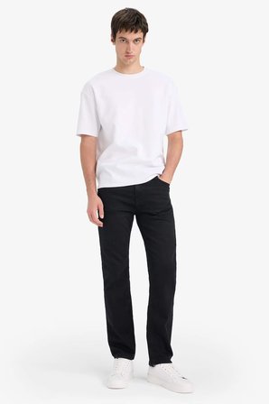 DeFacto Sergio Regular Fit Normal Kalıp Normal Bel Boru Paça Siyah Jean Pantolon W6868AZ25AUNM40