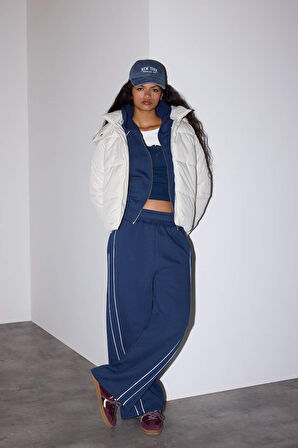 Rüzgar Geçirmez Regular Fit Kapüşonlu Mont