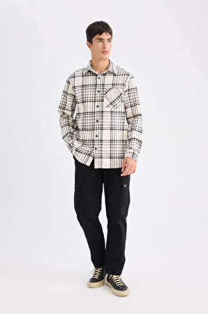 DeFacto Regular Fit Kareli Flanel Cep Detaylı Uzun Kollu Gömlek D3499AX24WNER98