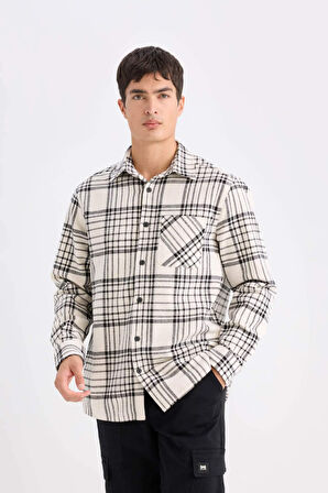 DeFacto Regular Fit Kareli Flanel Cep Detaylı Uzun Kollu Gömlek D3499AX24WNER98