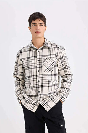 DeFacto Regular Fit Kareli Flanel Cep Detaylı Uzun Kollu Gömlek D3499AX24WNER98