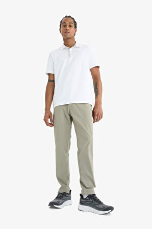 DeFactoFit Esnek Kumaş Standart Fit Polo Yaka Sporcu Kısa Kollu Tişört D9240AX25SPWT34