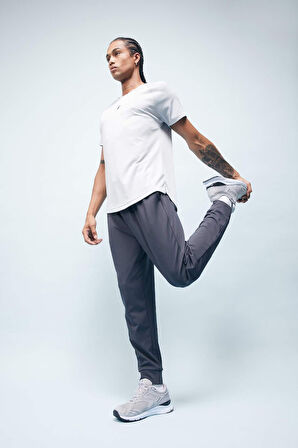 DeFactoFit Slim Fit Dar Kesim Standart Paça Multifonksiyonel Ultrastrech Sporcu Jogger Eşofman Altı D7240AX25SPAR231