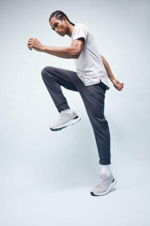 DeFactoFit Slim Fit Dar Kesim Standart Paça Multifonksiyonel Ultrastrech Sporcu Jogger Eşofman Altı D7240AX25SPAR231