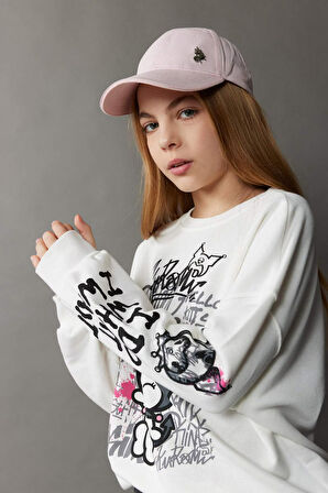 DeFacto Kız Çocuk Kuromi Oversize Geniş Kalıp Bisiklet Yaka Sweatshirt D8834A825SPER99
