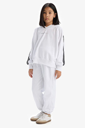 DeFacto Kız Çocuk 2'li Takım Kapüşonlu Baskılı Sweatshirt Beli Paçası Lastikli Eşofman Altı D9497A825SMWT34
