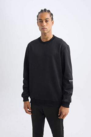 DeFactoFit Standart Fit Bisiklet Yaka Basic Düz Sporcu Sweatshirt E0073AX24WNBK81