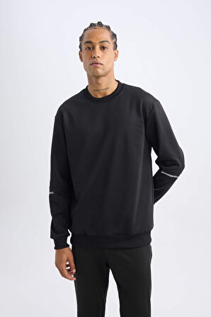 DeFactoFit Standart Fit Bisiklet Yaka Basic Düz Sporcu Sweatshirt E0073AX24WNBK81